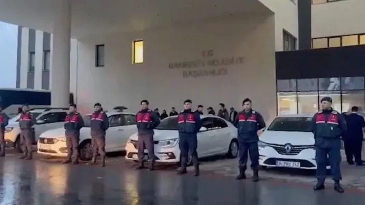 Foto - Bakırköy Belediyesi’nde büyük şok: 40 kişi tutuklandı