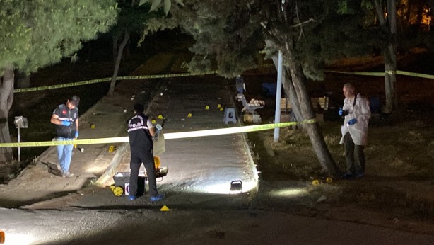  Bakırköy'de hastanenin bahçesinde silahlı çatışma