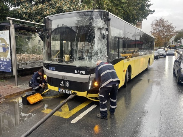 Bakırköy'de İETT kazası! Yaralılar var