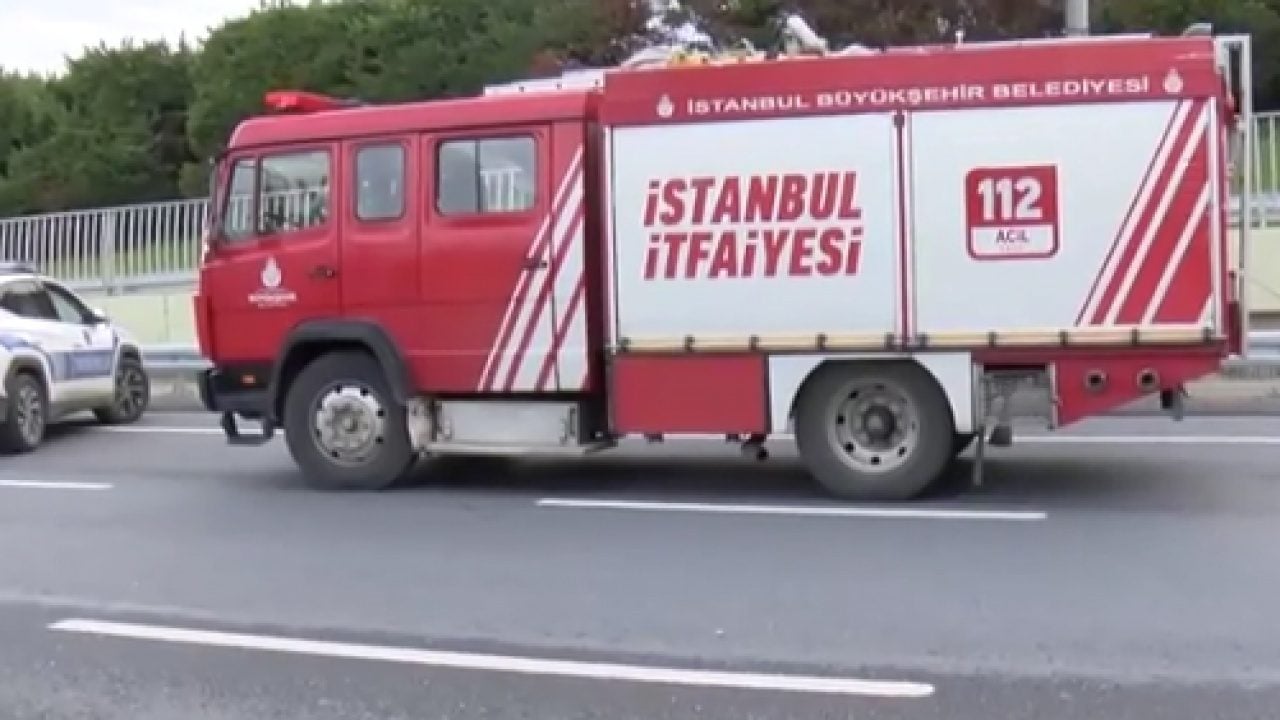 Foto - Bakırköy'de LNG yüklü tanker kazası! Virajı alamayınca devrildi