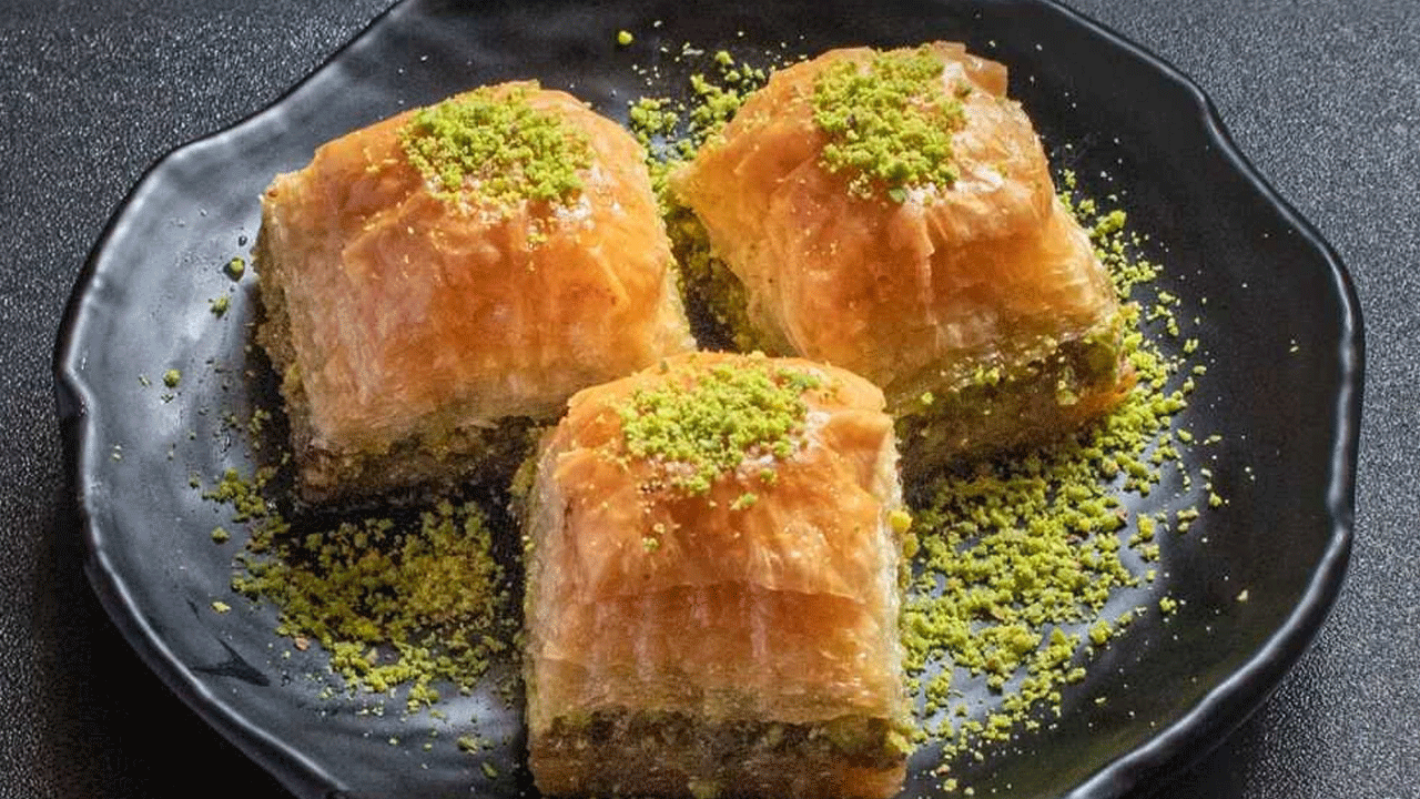 Foto - Bakanlık tek tek ifşaladı: Bakın baklava diye ne yedirmişler!