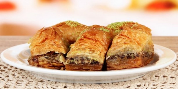 Foto - Baklavalık yufkadan yapımı kolay cevizli baklava tarifi