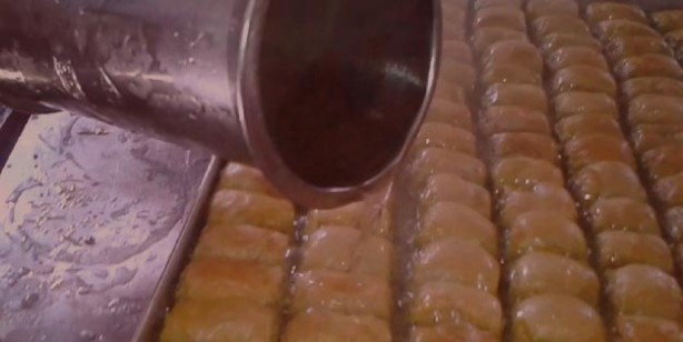 Foto - Baklavanın şerbeti nasıl hazırlanır? Evde baklavanın şerbeti nasıl yapılır?