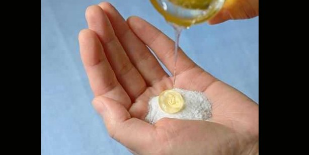 Foto - Bal ve karbonat karışımı: Bal ve karbonatı karıştırınca bakın ne oluyor