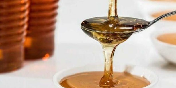 Foto - Bal ve karbonat karışımı: Bal ve karbonatı karıştırınca bakın ne oluyor