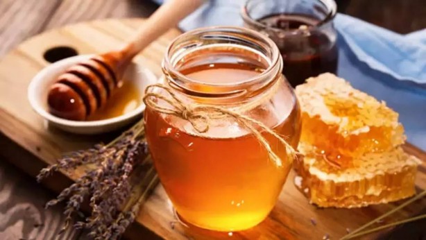 Foto - Balı sakın böyle yemeyin! Felç olup ölebilirsiniz! "Olur mu canım öyle şey" demeyin, bunun şakası yok