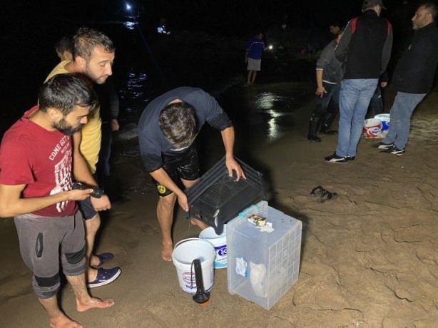 Foto - Balığa hücum! Tonlarcası ayaklarına geldi
