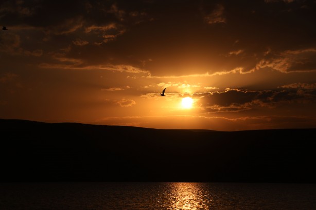Foto - Balık Gölü'ndeki gün batımı görenleri kendine hayran bırakıyor