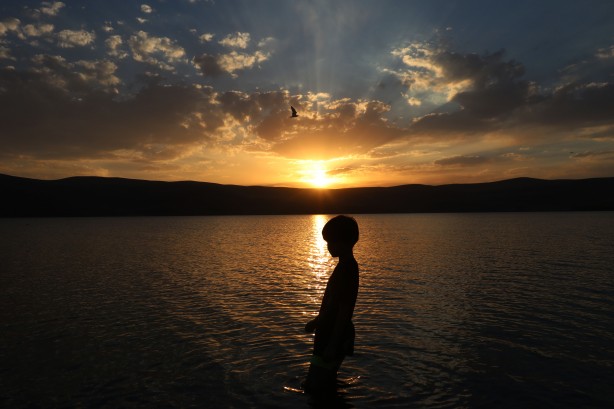 Foto - Balık Gölü'ndeki gün batımı görenleri kendine hayran bırakıyor