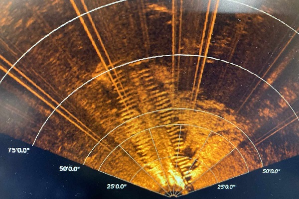 Foto - Balık tutarken keşfettiler! Baba-kız 150 yıllık gemi enkazını böyle buldu