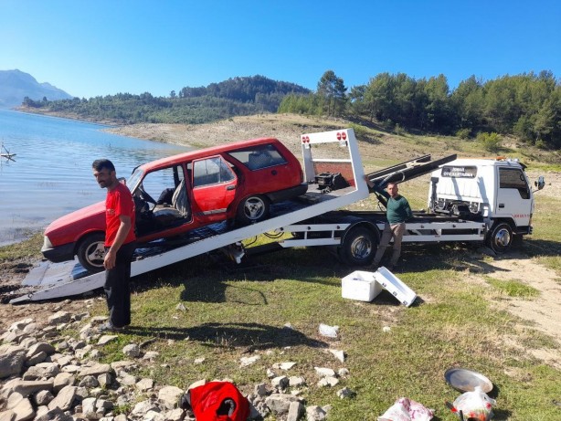 Foto - Balık tutmaya gittiği barajdan bakın ne çıkardı