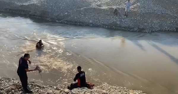 Foto - Balık tutmaya gittiler! Başlarına gelmeyen kalmadı