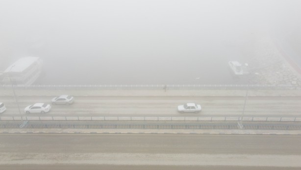 Balıkçılar avlanmaya ara verdi, koca göl gözden kayboldu! 