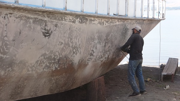 Balıkçılar kış sezonuna hazırlanıyor