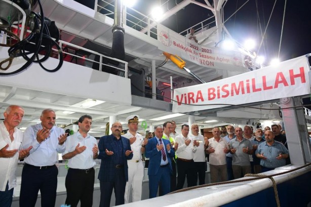 Foto - Balıkçılar 'Vira Bismillah' dedi