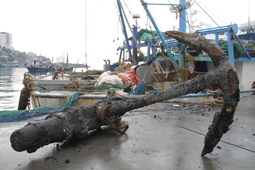 Balıkçının ağına öyle bir şey takıldı ki... Belediye görevlileri inceleme yaptı