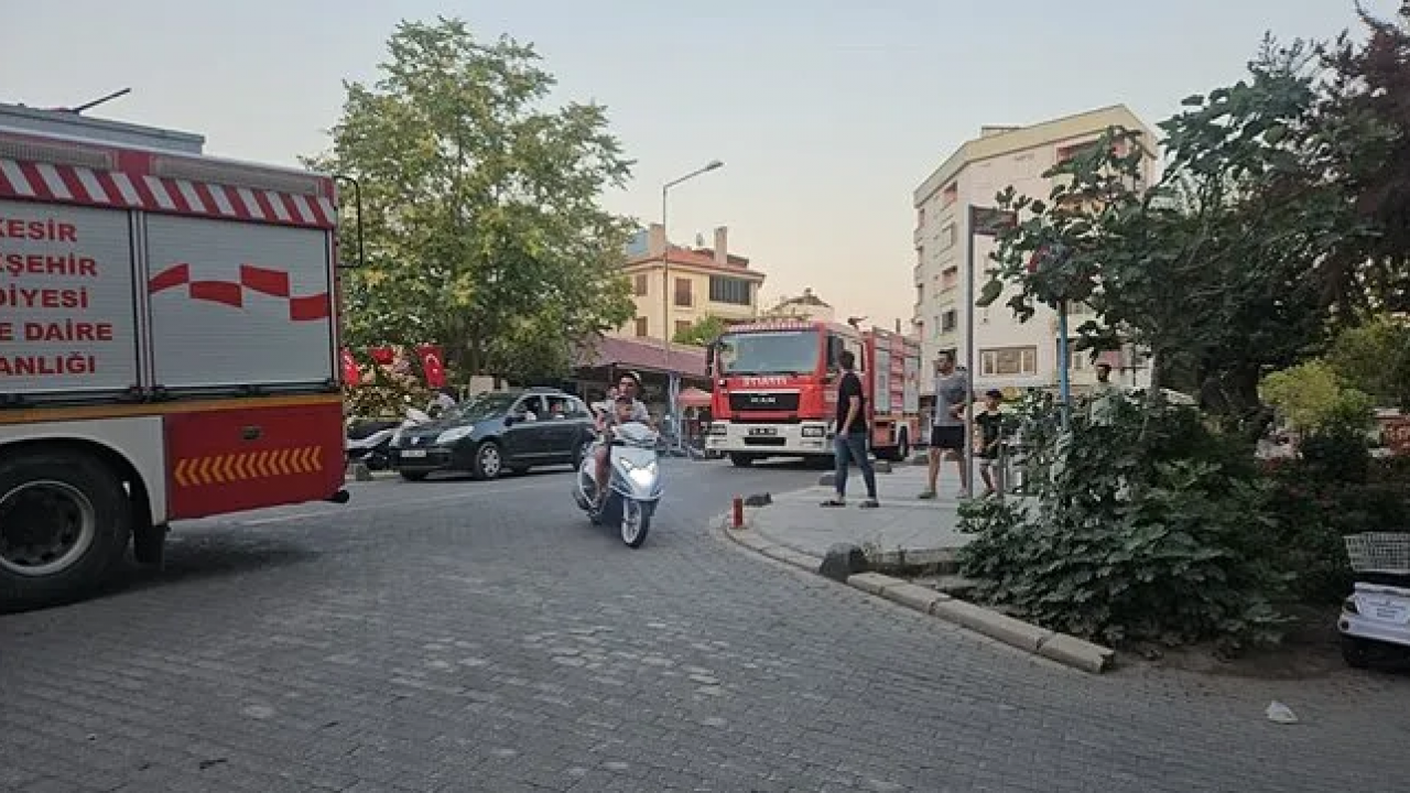Foto - Balıkesir depremi Kuzey Anadolu Fayını tetikler mi? Deprem sonrası uzmanlar uyardı