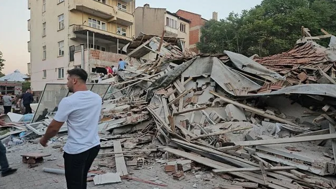 Foto - Balıkesir depremi Kuzey Anadolu Fayını tetikler mi? Deprem sonrası uzmanlar uyardı
