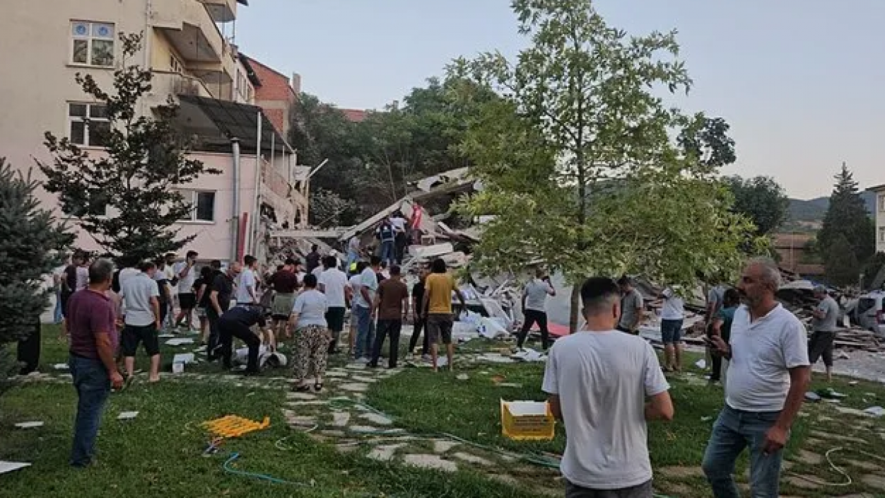 Foto - Balıkesir depremi Kuzey Anadolu Fayını tetikler mi? Deprem sonrası uzmanlar uyardı