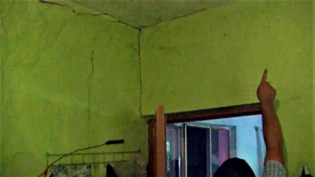 Foto - Balıkesir'de bir mahalle diken üstünde! Derinden gelen sesler duyuyoruz