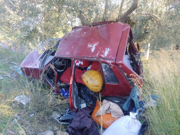 Foto - Balıkesir'de kaza! 4 kişi yaralandı