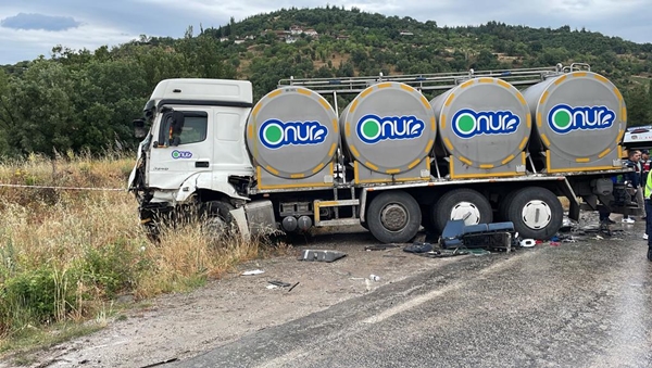Foto - Balıkesir'de korkunç kaza! Ortalık can pazarına döndü