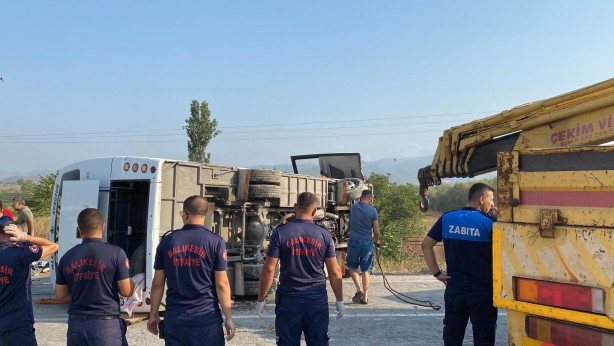 Foto - Balıkesir'de yürekler ağza geldi: 17 kişi yaralı