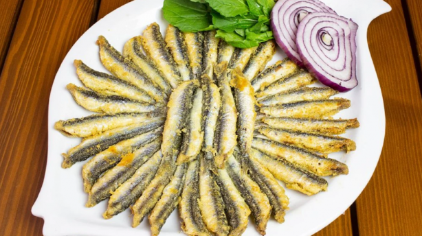 Foto - Balıkla güzel gidiyor ama sağlığa da faydası varmış! Birlikte tüketen yaşadı…