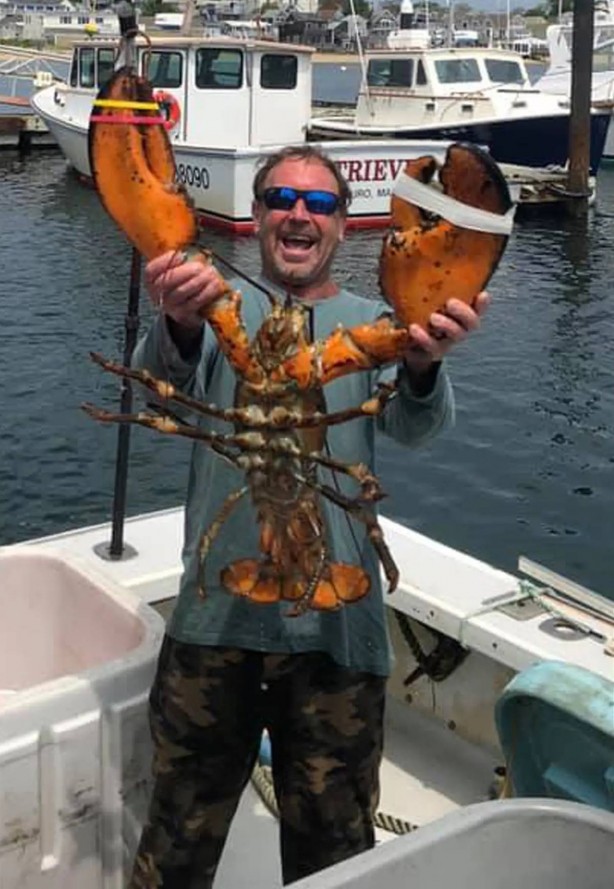 Foto - Balinanın yediği adam kurtulmayı başardı! O korkunç anlar ortaya çıktı