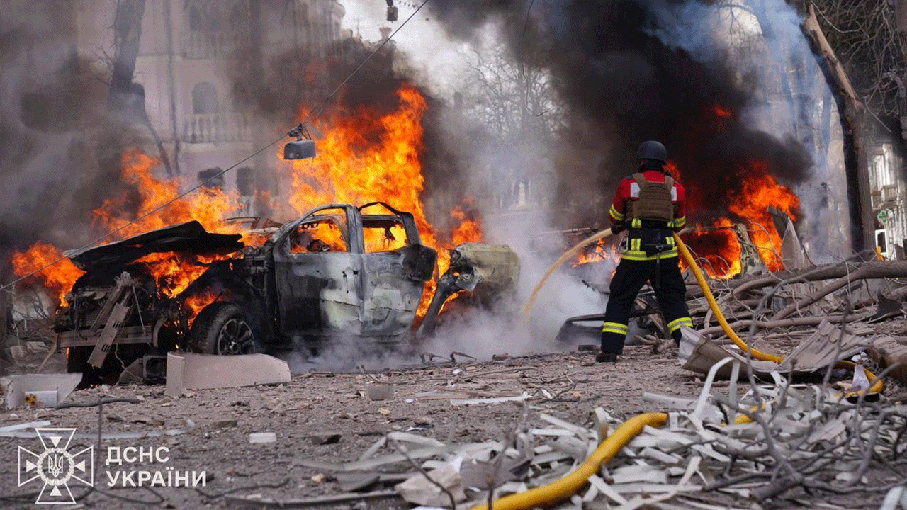 Foto - Balistik füzeler kenti vurdu! 21 ölü var