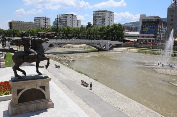 Foto - Balkanların cennet şehri: Üsküp - 1