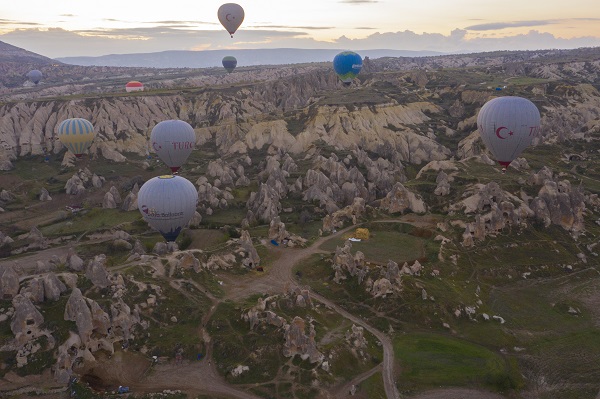 Foto - Balonlar Kapadokya’da böyle süzüldü