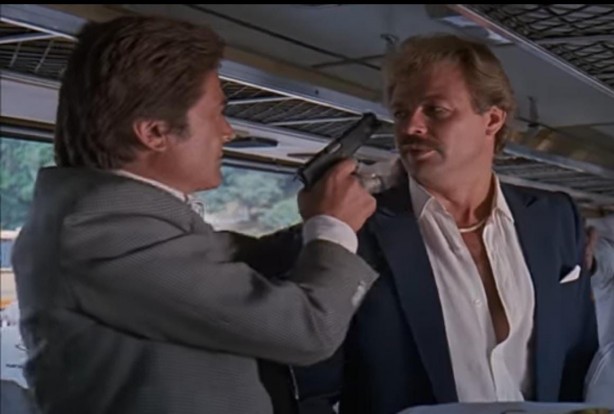 ‘Bana bir yumruk vurduktan sonra…’ Nuri Alço, Cüneyt Arkın anısını paylaştı