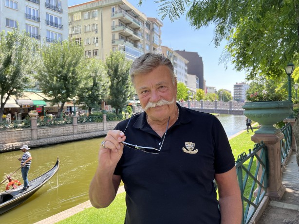 Foto - ‘Bana bir yumruk vurduktan sonra…’ Nuri Alço, Cüneyt Arkın anısını paylaştı