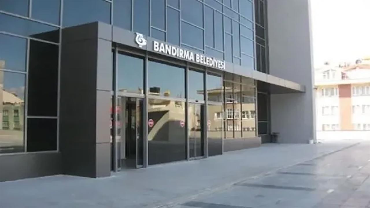 Foto - Bandırma'yı resmen ihale ile satmaya kalkmış! CHP'li Başkan'dan kirli pazarlıklar