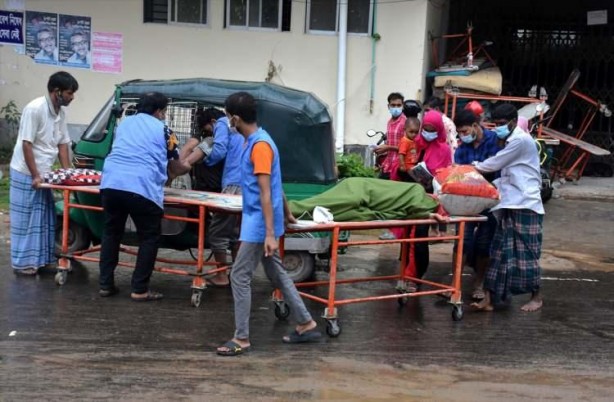 Foto - Bangladeş'te yağışlar sele yol açtı