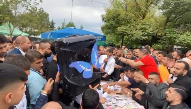 Foto - Banka değil, aşiret düğünü! Bakın kaç milyon TL para toplandı