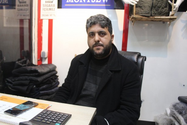 Foto - Bankadan çektiği dolar sahte çıktı! Akılalmaz olay