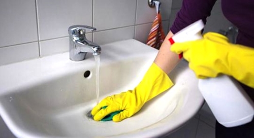 Foto - Banyo temizliği için doğal formüller
