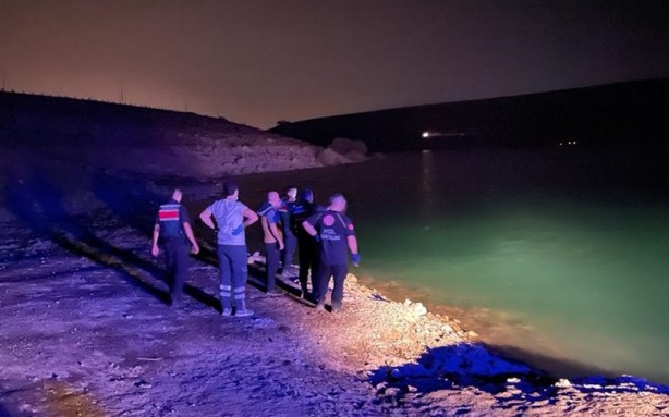 Foto - Baraj gölüne düşen aracın sürücüsünün cesedine böyle ulaşıldı