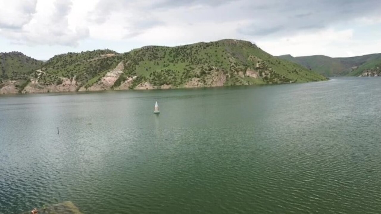 Foto - Baraj kapakları kapatıldı, köy sular altına kaldı! Geriye sadece cami minaresi kaldı
