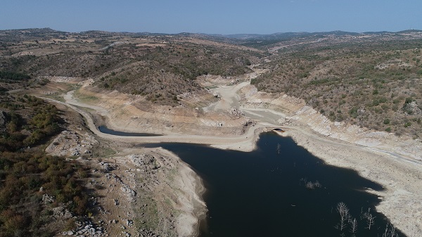 Foto - Baraj suyu çekilince ortaya çıktı! 