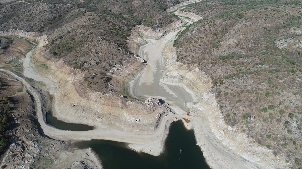 Foto - Baraj suyu çekilince ortaya çıktı! 