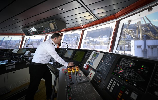 Foto - Barbaros Hayreddin Paşa Gemisi karış karış tarıyor.... Durmak yok yola devam!