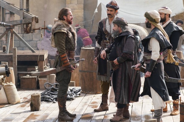 Barbaroslar Akdeniz’in Kılıcı’nda sürpriz veda!