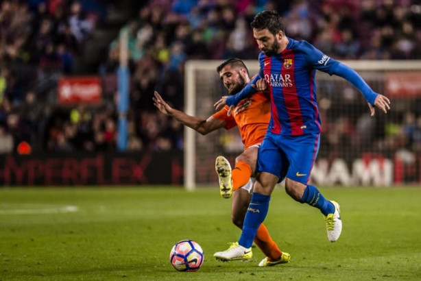 Foto - Barcelona'da Arda'yı sildiler! 