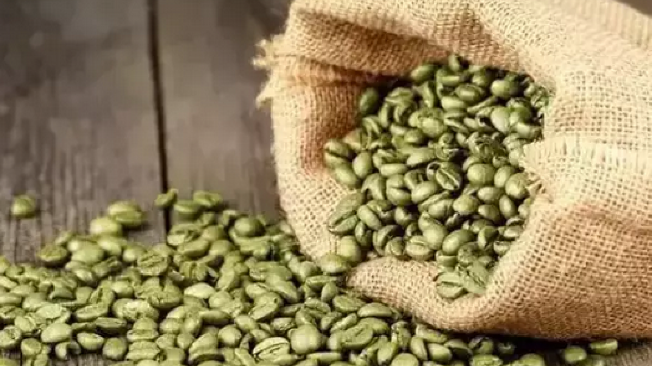 Foto - Bardak bardak zehir içiyormuşuz! Zayıflamak için tüketiyoruz ama yüksek tansiyon, yorgunluk ve kalp yetmezliğine neden oluyor