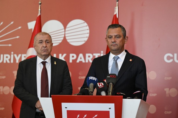 Foto - Bari bugün yapma! Özgür Özel’den skandal Bozkurt işareti yorumu! 