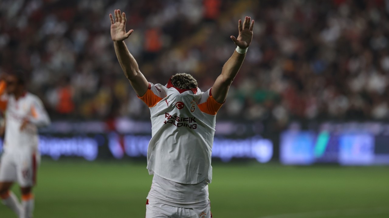 Foto - Barış Alper Yılmaz'dan Kerem Aktürkoğlu'na fena gönderme! Herkes Kerem’e düşman kesildi resmen…