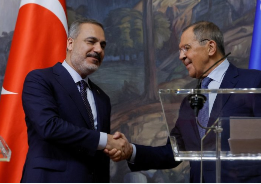 Foto - Barış görüşmelerini Türkiye yürütüyor: Türk diplomasisi dünya gündeminde! Bir konuya dikkat çektiler
